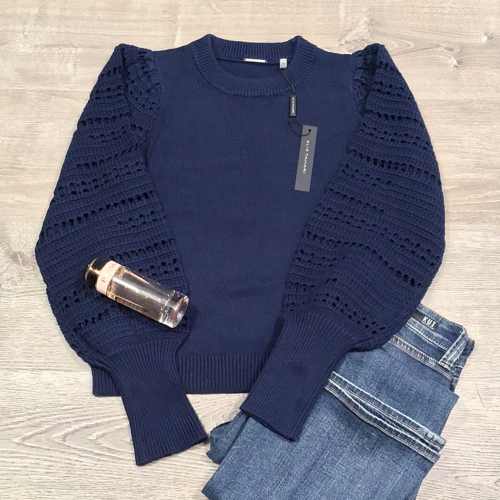 ELIE TAHARI Sophisticated Chic Navy Blue Sweater Top - Picture 10 of 10